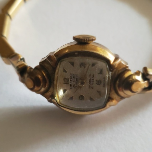 10k gold watch given to my mom in 1956